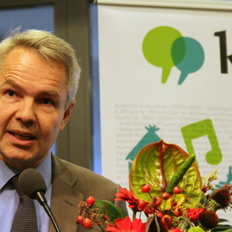 Kehitysministeri Pekka Haavisto kehityspoliittisessa päivässä 23.lokakuuta vuonna 2013.