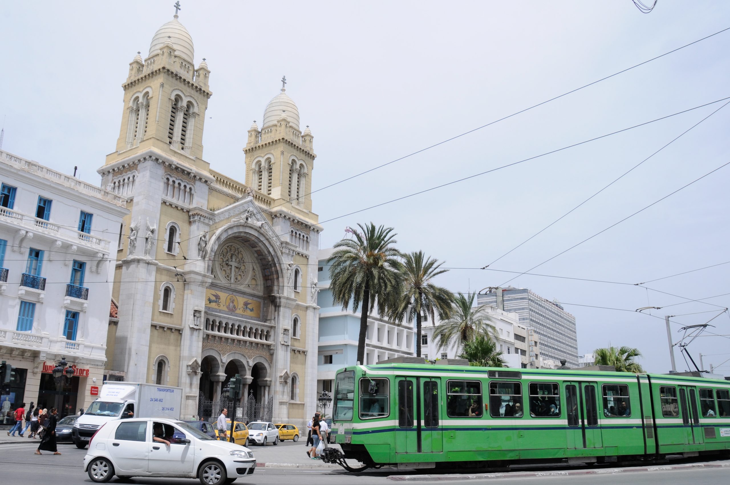 Avenue Habib Bourguiba Tunisiassa.