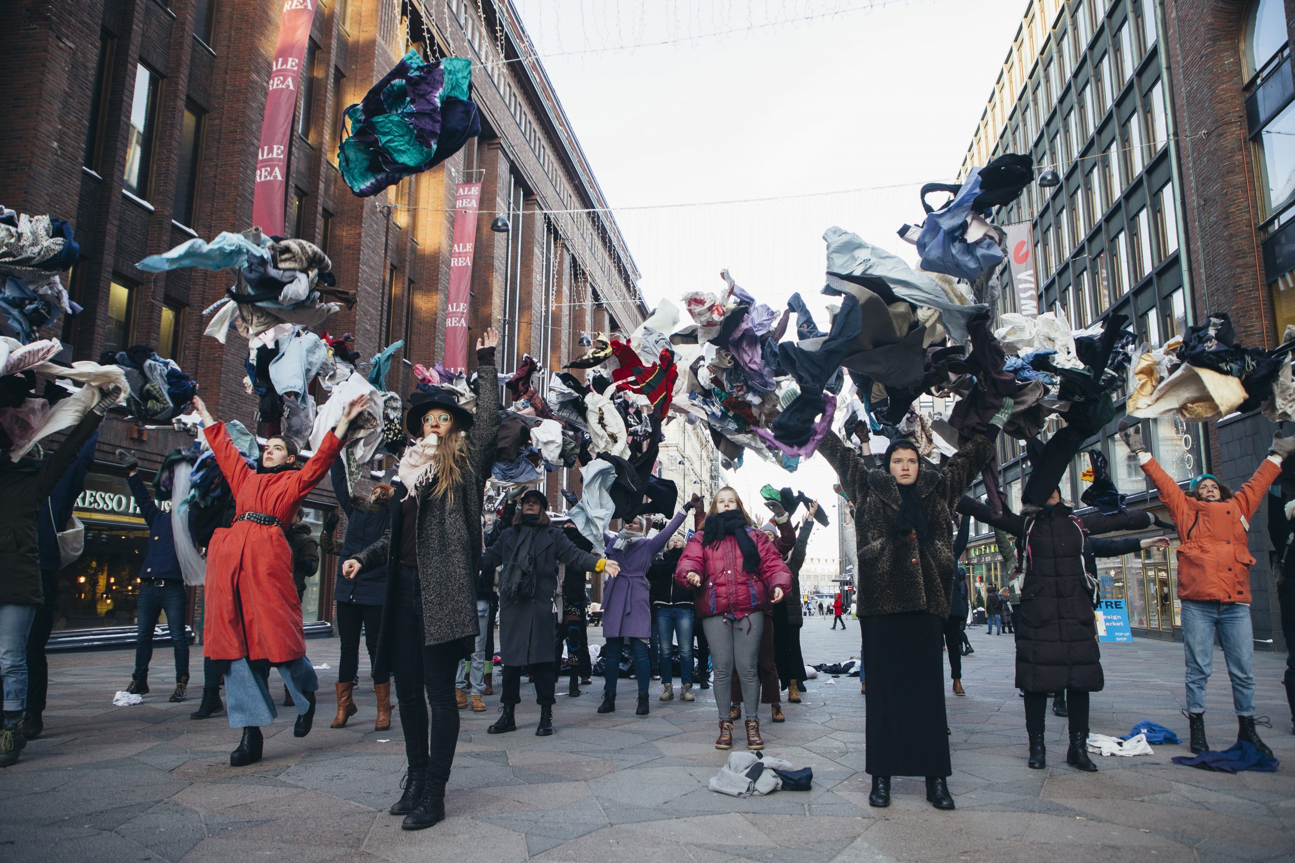 Lempivaatteeni-kampanjan tempaus Helsingissä.